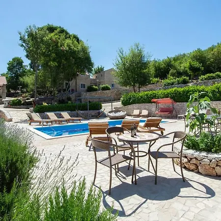 Вилла Brkic With Large Private Pool And Playground
