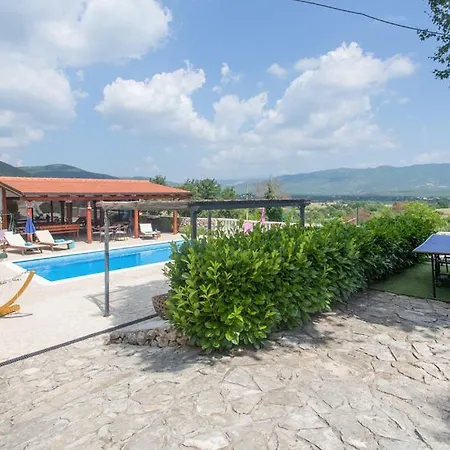 Вилла Brkic With Large Private Pool And Playground Brkici